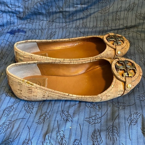 Tory Burch Aaden cork ballerina flats. Size 5.5 - Picture 2 of 7
